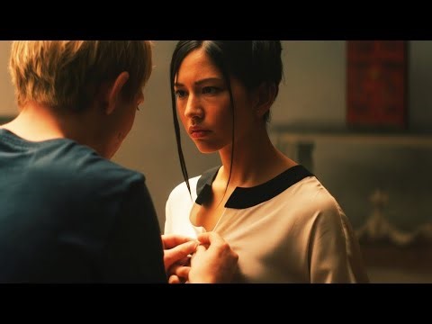 AI Robot Girl Outsmarts Everyone! | Ex Machina Explained