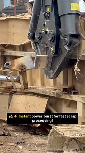 The extraordinary efficiency of hydraulic shears in action! With full 360-degree rotation and zero blind spots, these machines unleash instant cutting power, slicing through scrap iron with speed and precision. From heavy beams to thick steel, everything is handled effortlessly — boosting scrap-iron recycling efficiency and greatly increasing profitability for recycling stations. Strong, fast, and unstoppable — the true game-changer in modern scrap processing! ⚙️🔥♻️ #HydraulicShear #ScrapCuttin