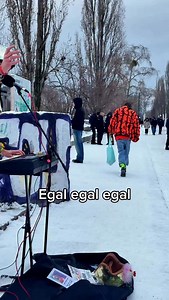 Egal egal egal egal egal egal egal egal egal egal egal egal egal #egal #synthpop #newmusic filmed by @jessrockstheworld at Mauerpark Caroline Waschmaschine is out! Link in b!o Release this? | Stephen Paul Taylor