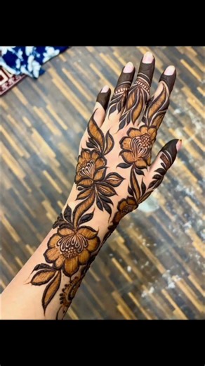 Beautiful Back Hand Mehndi Design | Easy & Stylish Mehndi for Hands 🌿✨