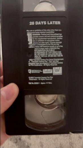 28 Days Later 2003 VHS Overview