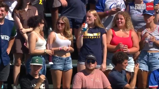 The Cubs honored legendary Brewers broadcaster Bob Uecker with a special rendition of "Take Me Out to the Ball Game" 💙 | MLB
