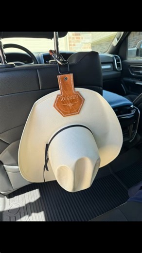 💃Keep your hat safe, stylish, and effortlessly accessible with our innovative Magnetic Hat Clip! 🧢✨ Perfect for keeping your favorite hats right where you need them, whether you're on the go or simply hanging out. With a sleek design and strong magnetic hold, you'll never lose track of your headwear again. 🙌💫 Never compromise on style or convenience! | Decentbe