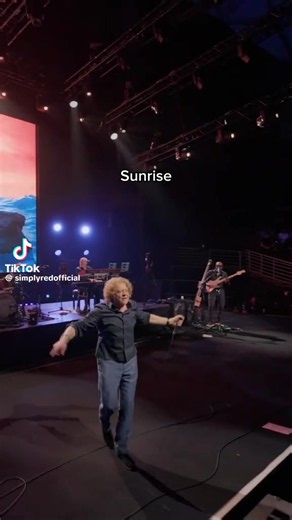 Simply Red Sunrise (Live in Santiago) — 2025 Concert Film Clip