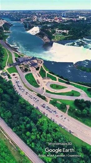 Niagara Falls: USA 🇺🇸 vs CANADA 🇨🇦 #shorts #travel