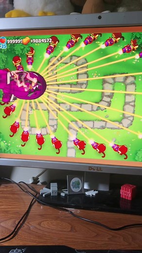 Mastering Bloons TD 6 Combos: A Professional Guide
