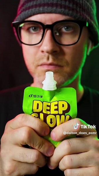 Weenie vs Hotdog: An ASMR Food Showdown