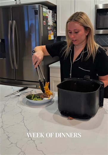 Week of Dinners: Engaged Couple's Home Cooking & Dining Out