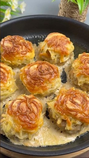 CHEESY MEAT & POTATO BAKE THAT'S ACTUALLY EASY 🧀