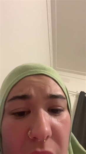 Daffy Duck's Hilarious Bath Time Adventures