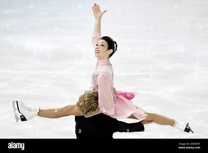 NO FILM, NO VIDEO, NO TV, NO DOCUMENTARY - USA's Meryl Davis and Charlie White perform their ice dancing short program during the Winter Olympics at the Iceberg Skating Palace in Sochi, Russia on February 16, 2014. Photo by Carlos Gonzalez/Minneapolis Star Tribune/MCT/ABACAPRESS.COM Stock Photo - Alamy