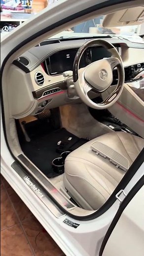 Full Screen Wireless CarPlay and Android Auto Installation for Mercedes S-Class W222 at WAR Auto ...