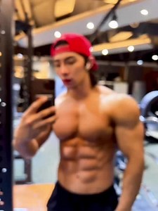 Korean Bodybuilder #muscleasian #asiamuscle #koreanbodybuilder #musclehunk #korea