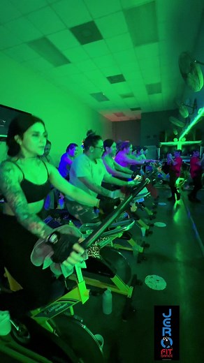 Clases de Spinning: Quema Calorías y Diviértete en un Ambiente Energético