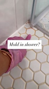 123K views · 2.4K reactions | How do you remove mold from your shower? I used @clorox Tilex and Mildew Remover!勺 #clean #mold #shower #trending | Vanesa Amaro | Facebook