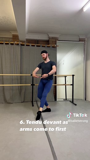 Let’s build Pas de Basque This is often done as a linking step between between movements. In this video we demonstrate pas de basque en avant, but it can also be done en arriere. Let us know if you have any questions below 👇🏻🤩 #ballettechnique #balletcoach #ballet #balletteacher #pasdebasque #athletistry #athletistryletsbuild