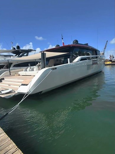 Sanlorenzo SP110 Anmax Motor Yacht – YachtBuying101.com