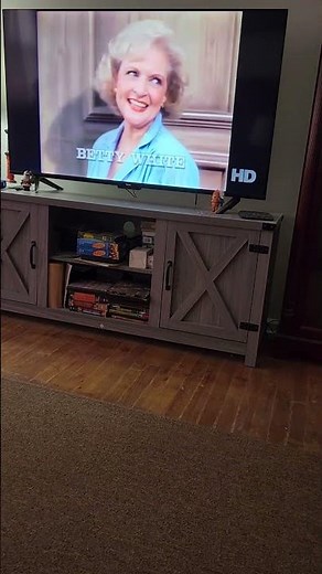 Golden girls theme song 🎵