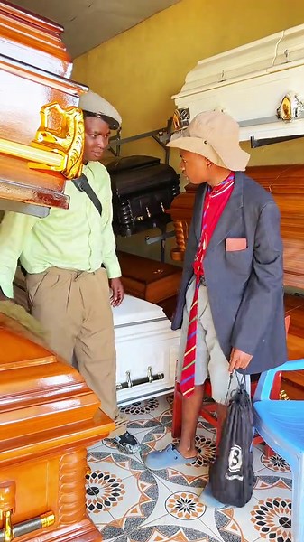 Comedy Skits by Paddy McDonnell: A Fun Experience