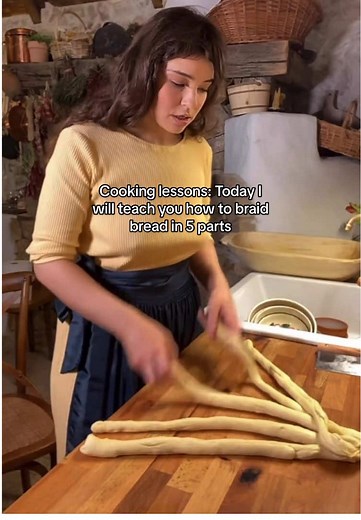 How to Braid Bread: Step-by-Step Cooking Lessons