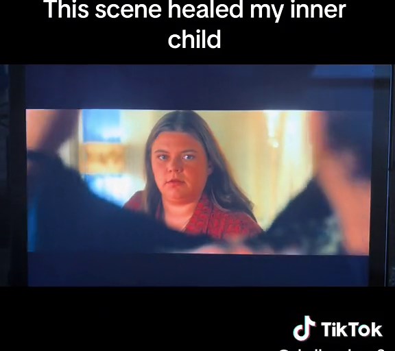 Ember and Ruby's Heartwarming Family Moment at Maxton Hall Pool