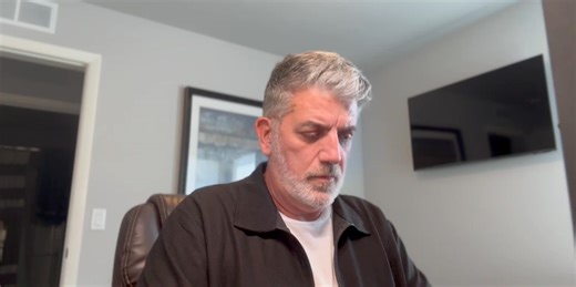 Taking a trip? Changing your #CapTel voicemail message is easy! | CapTel Phone