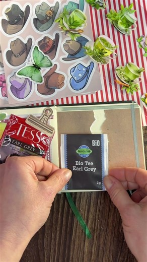 Tea Journal with me☕️#junkjournal #scrapbooking #teajournal