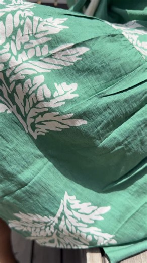 Bendthetrend on Instagram: "Loose short dress Available 🔥🔥🔥 Bei:- 65,000/= Size :- S - 2XL Quality 💯% assured 📌 Call/Whatsapp :- #0786983024 @bendthetrends255"