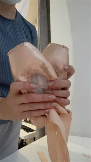 ASMR pointe shoes 🤩 #pointeshoes #ballet #asmr