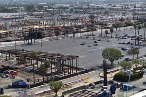 4.5K views · 160 reactions | Falsework, which will allow construction to progress on the Automated People Mover train's elevated guideway, has been installed over 98th Street. Check out this cool time-lapse of that work! | LAX | Facebook