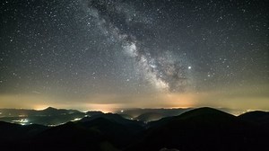 Starry Night Mountains Time Lapse Milky Stock Footage Video (100% Royalty-free) 1033595966 | Shutterstock