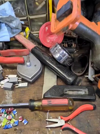 #gmc #saturn #outlook issues with a Saturn Outlook @mechaniclink | gmc