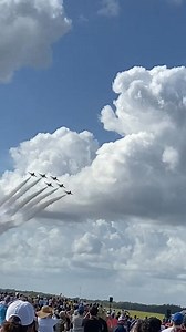 F16s perform a very low coordinated flyby! #fl6 #thunderbirds #airshow | Jerry Jets | Facebook