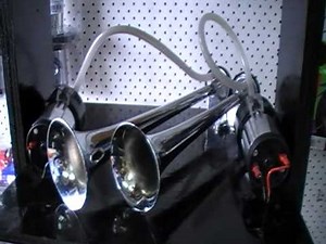 Air Horn Truck/Car SUPA LOUD TWO AIR COMPRESSORS Chrome Metal JGR-621