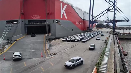 #carcarrier #roro #maritimelogistics #makeinindia #shipping #portoperations #marineengineering #supplychain #globaltrade #behindthescenes | Rakesh saroj