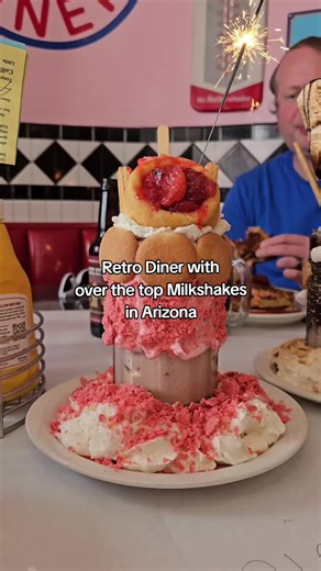 Retro Diner with giant milkshakes in Arizona 🍦 @Little Anthony’s is keeping the nostalgia with retro Diner eats. You'll find beautiful red booths with pops of pink and of course you're typical Diner food. Expect fun sandwiches, milkshakes and great photo ops. Definitely a great way to cool down this hot spring through the hot summer months 📍7010 E Broadway Blvd, Tucson, AZ 85710 Share with someone who loves retro vibes ✨️ #Diner #tucsonaz #milkshakes #retro #thingstodoinaz