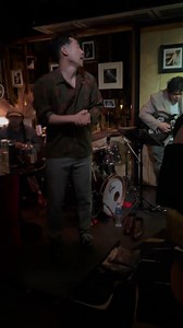 香港顶级舞蹈💃🏼Top Dancing HK 在香港体验非凡的顶级舞蹈！欢迎前往时尚酒吧 Ella，欣赏这场精彩的表演。 Experience the thrill of top dancing in Hong Kong! Visit Ella, a stylish bar where you can witness this incredible performance. 📍Ella Bar | Hong Kong Nightlife