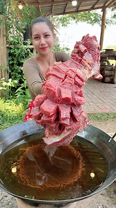 78K views · 1.1K reactions | Cooking beef curry recipe and eat with bread | Hammer | Facebook