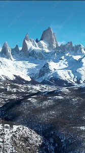 Fitz Roy Valley At El Chalten Patagonia Argentina. Birds Eye View Of Famous Glacier In A Patagonia Landscape. Snowing Tourism Iceland Frozen. Snowing Frosty Outdoor. El Chalten Patagonia.