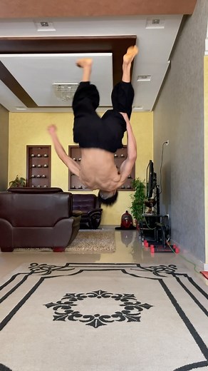 Fkhbark hadi 🔥😂 - - - #reels #explore #backflip #tutorial #instagood #fyp #fun #funny #instadaily | Zenitsuh