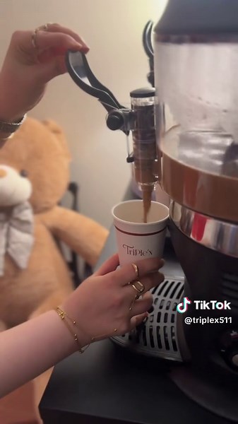 Discover Triplex's New Friend in Mecca