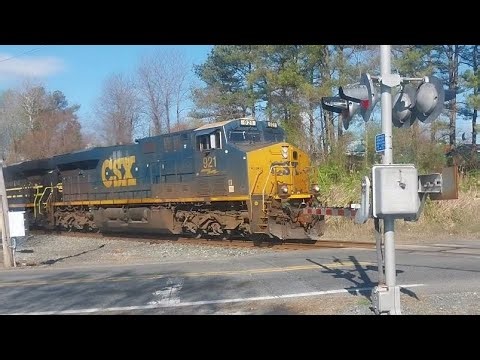 CSX M410 Eastbound Through Stanton, DE With The Seaboard Coast Line Heritage Unit Trailing!🔵🟡⚫️🌊