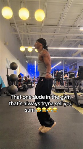 😂😂😂😂 Those products do look kinda cool tho | kak3592 in Temu search bar or check 🔗 in bio to get $0 stuff (with qualifying orders. T&Cs apply) #GymTok #temu #gymhumor #gymtime #dwefit