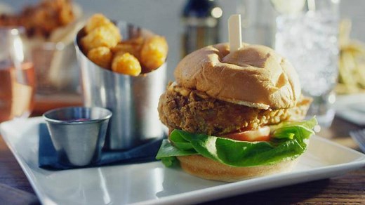 Carson Kitchen launched Downtown Las Vegas' culinary revolution. Tastemade shows how they continue to stay at the forefront of flavor. 🍽🥣 Hungry yet? 🤤 | Visit Las Vegas