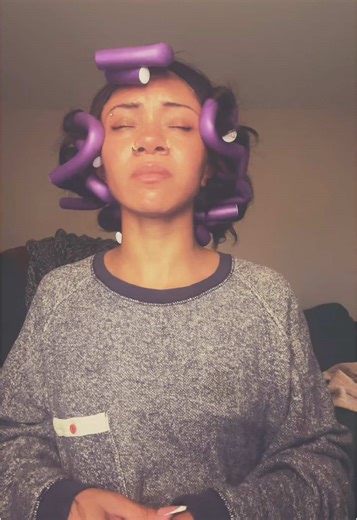 oh hi 🧍🏽‍♀️ #rollersin #cover #runnin #beyonce