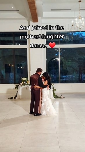 30K views · 948 reactions | Weddings are about the union of two people, but oftentimes, it's also the blending of two families. Our groom made sure his bride's daughter felt included, and it was so special... #theweddingduo #blendedfamily #weddingdance #weddingdaymoments #stepdaughterlove #weddingfeels #groomgoals | The Wedding Duo | Facebook