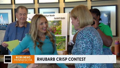 WCCO's Susan-Elizabeth Littlefield judges rhubarb crisp content