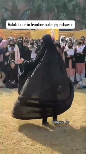 Peshawar Fun on Instagram: "Halal dance 😂 . . . . . . . . . . . . #ghollywood #shahidkhan #pashto #actor #PeshawarFun #PashtoComedy #PashtoFunny #PakhtoFun #PashtoHumor #PashtoEntertainment #Peshawar #Mardan #Swat #Charsadda #Nowshera #Dir #Kohat #explore #reel #instagram #instagramreel #viral #viralreels"