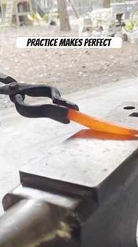 Working on the basic skills in #blacksmithing #diyforge #beginners #journey