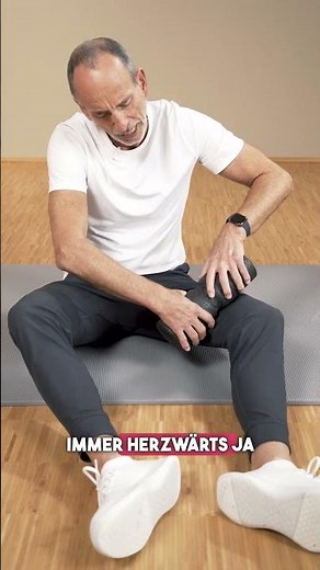 Schmerzen an den Oberschenkeln? Mach diese Faszien Rollmassage. 🙏 #faszien #oberschenkel #schmerzen
